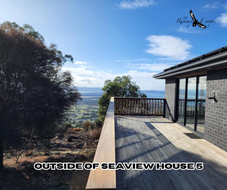 Mount Rumney Escapes - 5 Seaview Kangaroo House Exterior photo